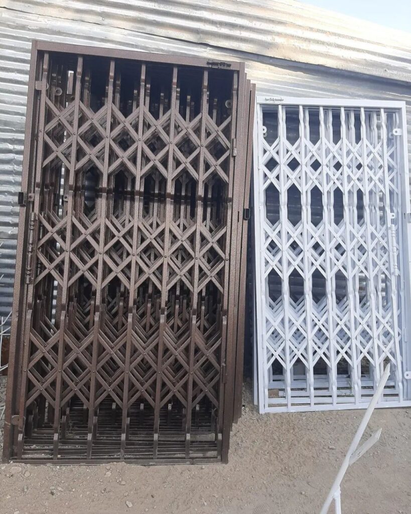 قیمت حفاظ درب آپارتمان