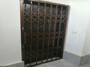 نصب درب آکاردئونی ضد سرقت
