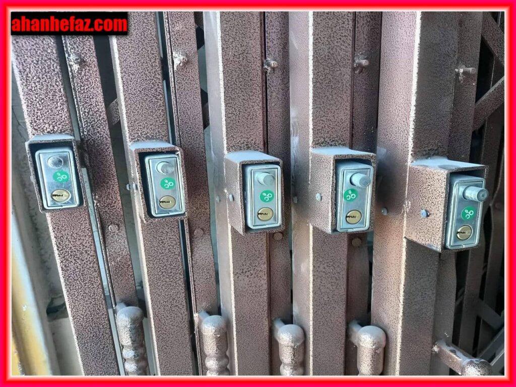 راهنمای نصب قفل مخفی در درب آکاردئونی