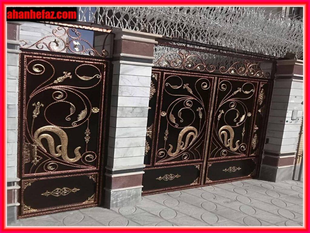 درب حیاط طرح دار فرفورژه