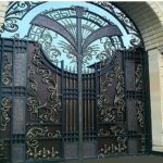 درب حیاط طرح دار