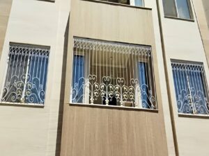 مشخصات حفاظ پنجره فلزی