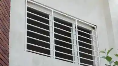 حفاظ پنجره ساده