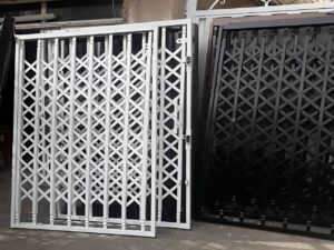 گارد درب آپارتمان