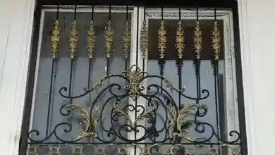 اندازه گیری پنجره برای نصب حفاظ
