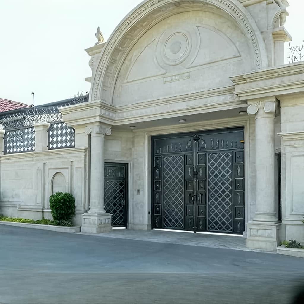 درب مدل هخامنشی