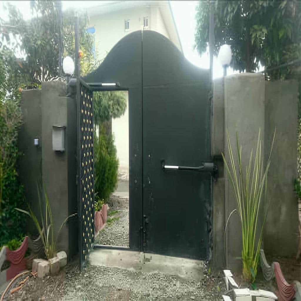 نصب جک درب پارکینگ اتوماتیک اصولی در شهریار