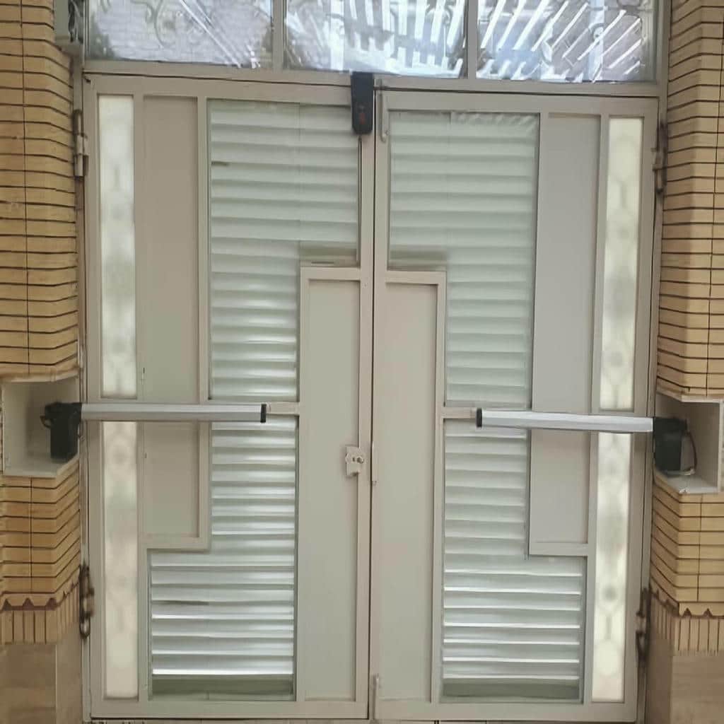 نصب جک درب پارکینگ اتوماتیک اصولی در پردیس