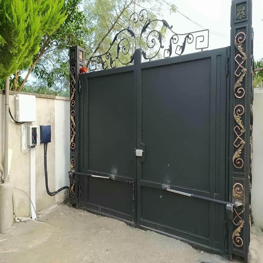 نصب جک درب پارکینگ اتوماتیک استاندارد در نیشابور