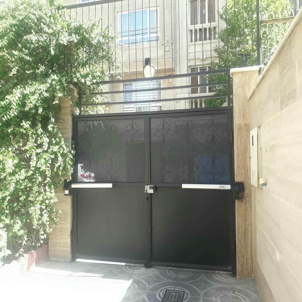 کارخانه جک درب پارکینگ اتوماتیک کلاسیک در بندر انزلی