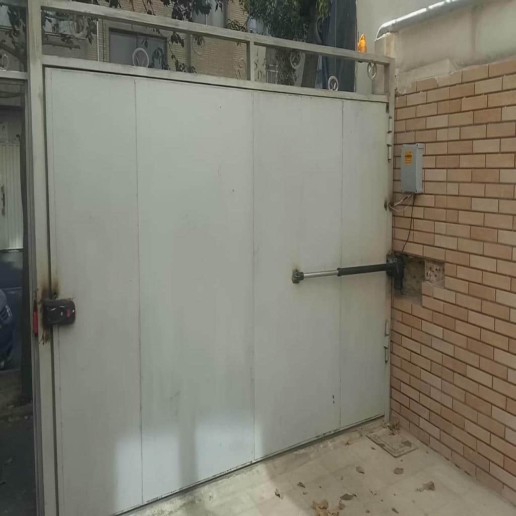 نصب جک درب پارکینگ اتوماتیک اصولی در تبریز