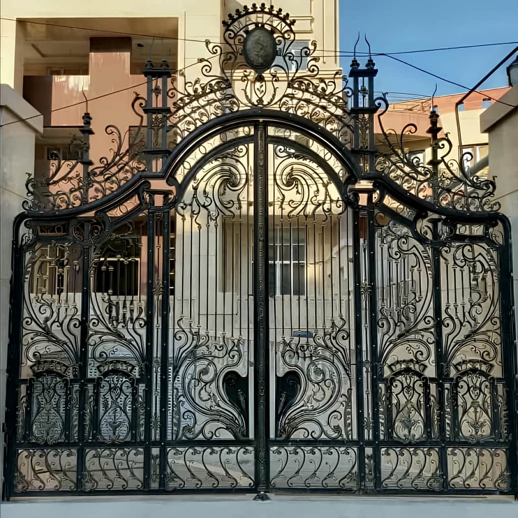 قیمت درب حیاط فرفورژه کلاسیک در بندر لنگه