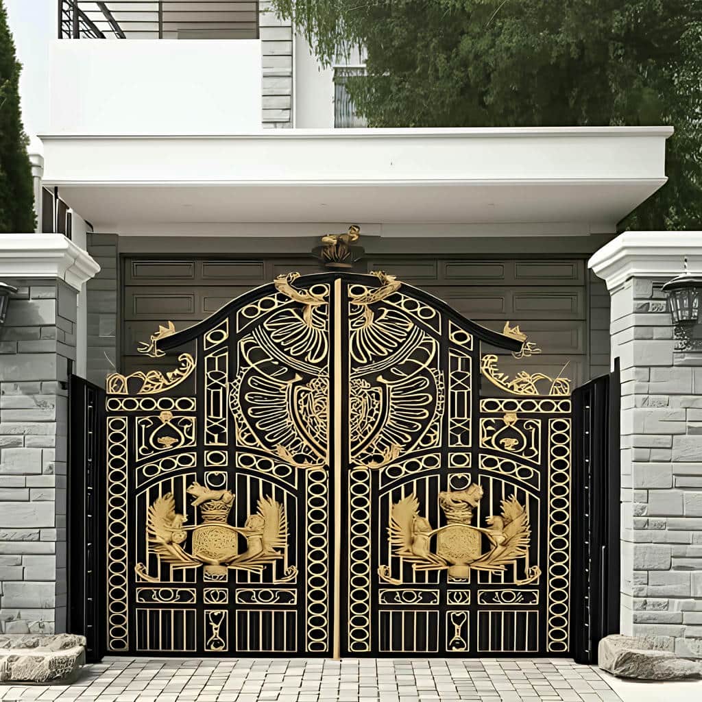 درب حیاط در رفسنجان