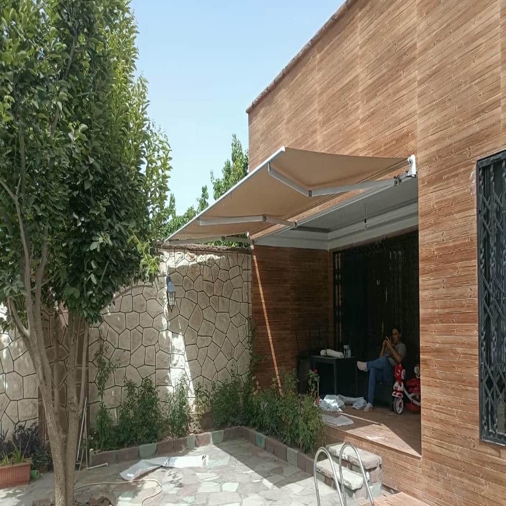 فروش سایبان برقی بازویی اتوماتیک پارکینگ در بندرعباس