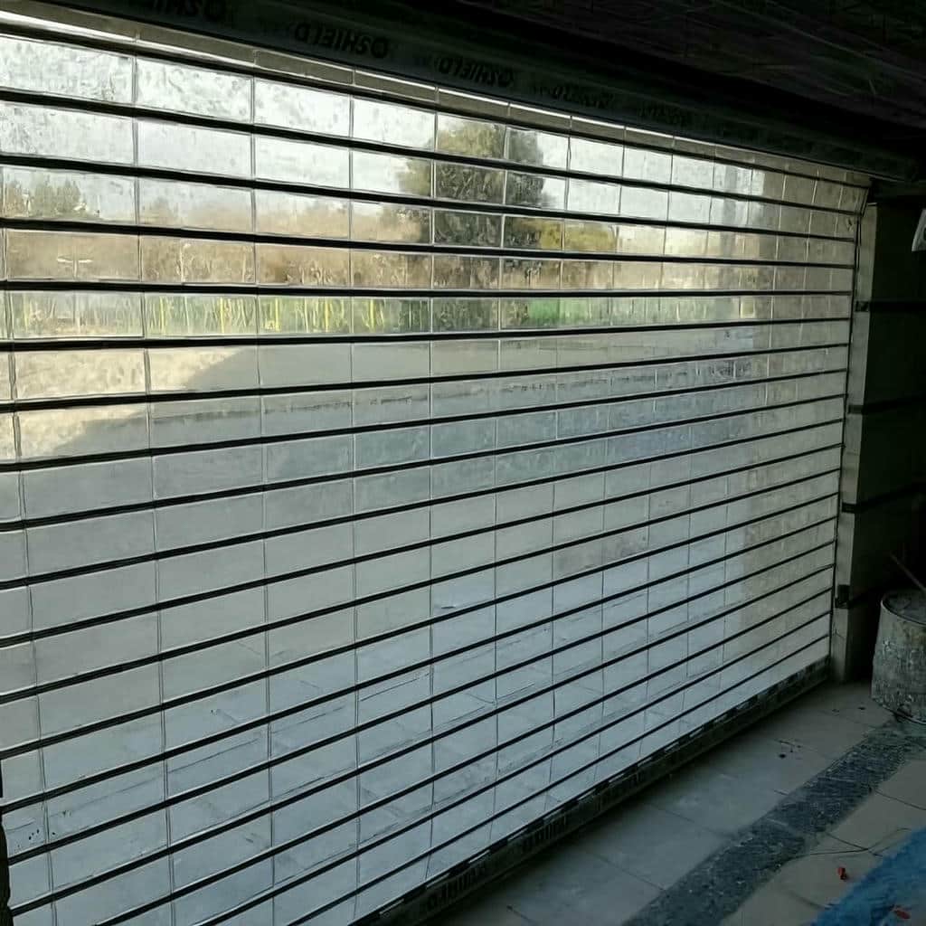 قیمت کرکره برقی پارکینگ و مغازه با تیغه آلومینیومی در اندیشه