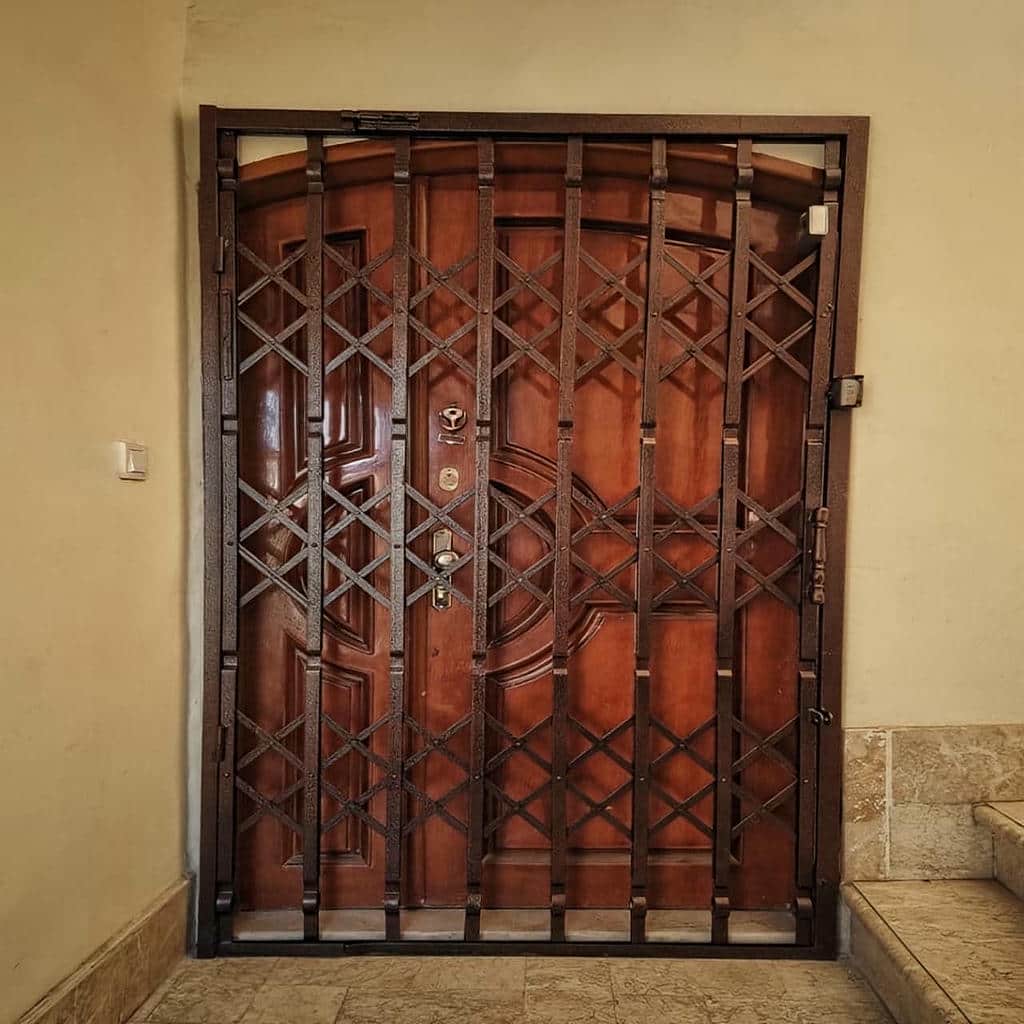 کارخانه درب آکاردئونی فلزی ضدسرقت پروفیل تقویتی در دماوند
