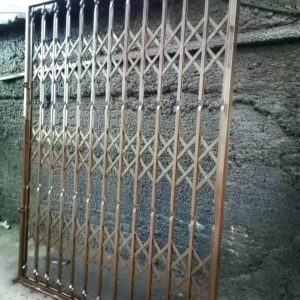 درب آکاردئونی فلزی ضدسرقت در سبزوار