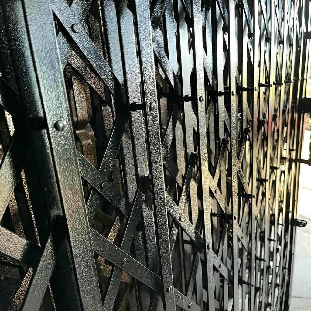 فروش درب آکاردئونی فلزی ضدسرقت تمام گل در پردیس