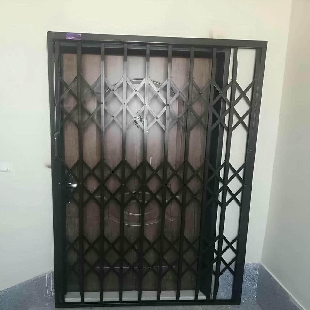 کارخانه درب آکاردئونی فلزی ضدسرقت پروفیل تقویت شده در شیراز
