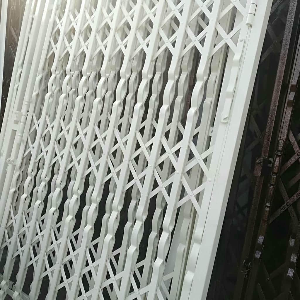 درب آکاردئونی فلزی ضدسرقت در محمودآباد