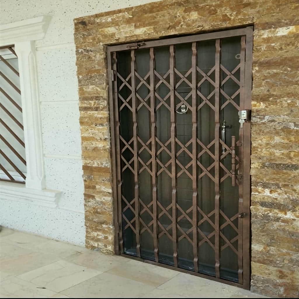 خرید درب آکاردئونی فلزی ضدسرقت دو گل در آبادان