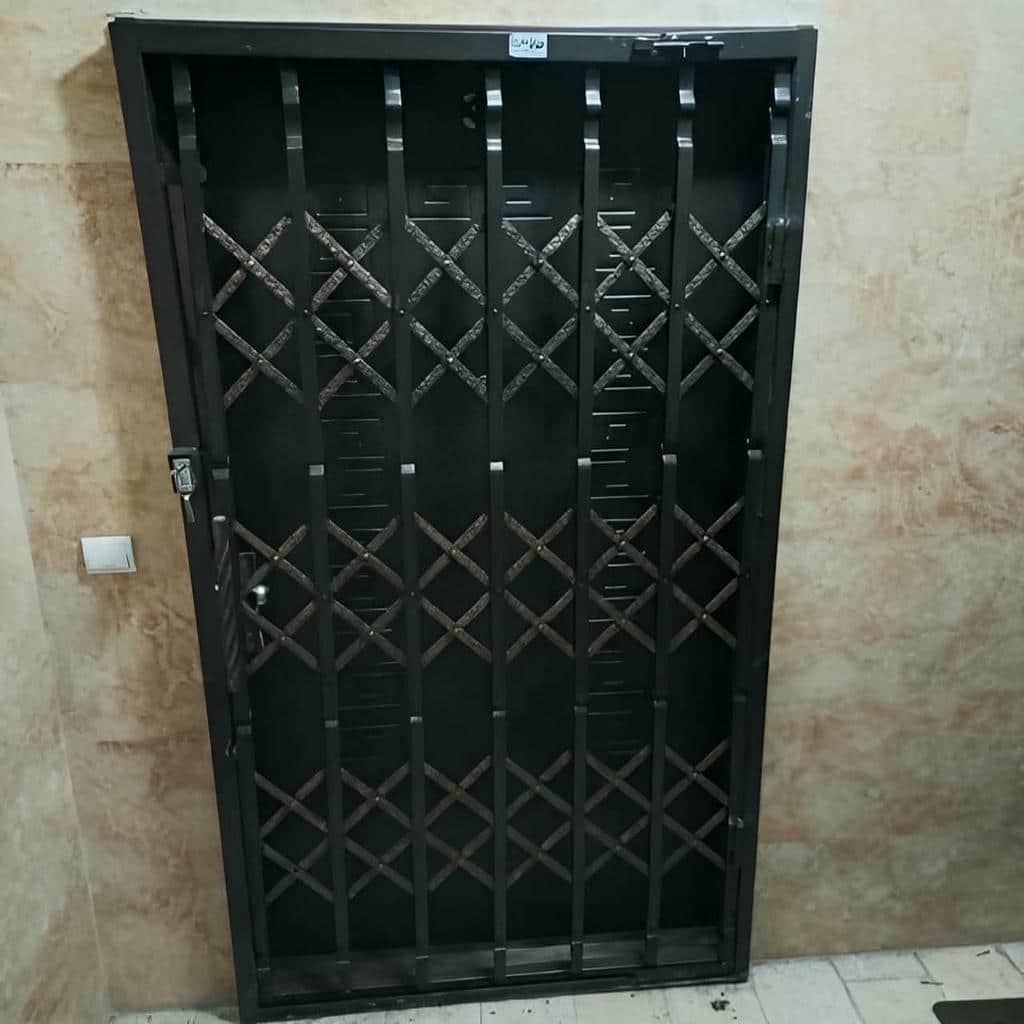 قیمت درب آکاردئونی فلزی ضدسرقت سه گل در بندر دیلم