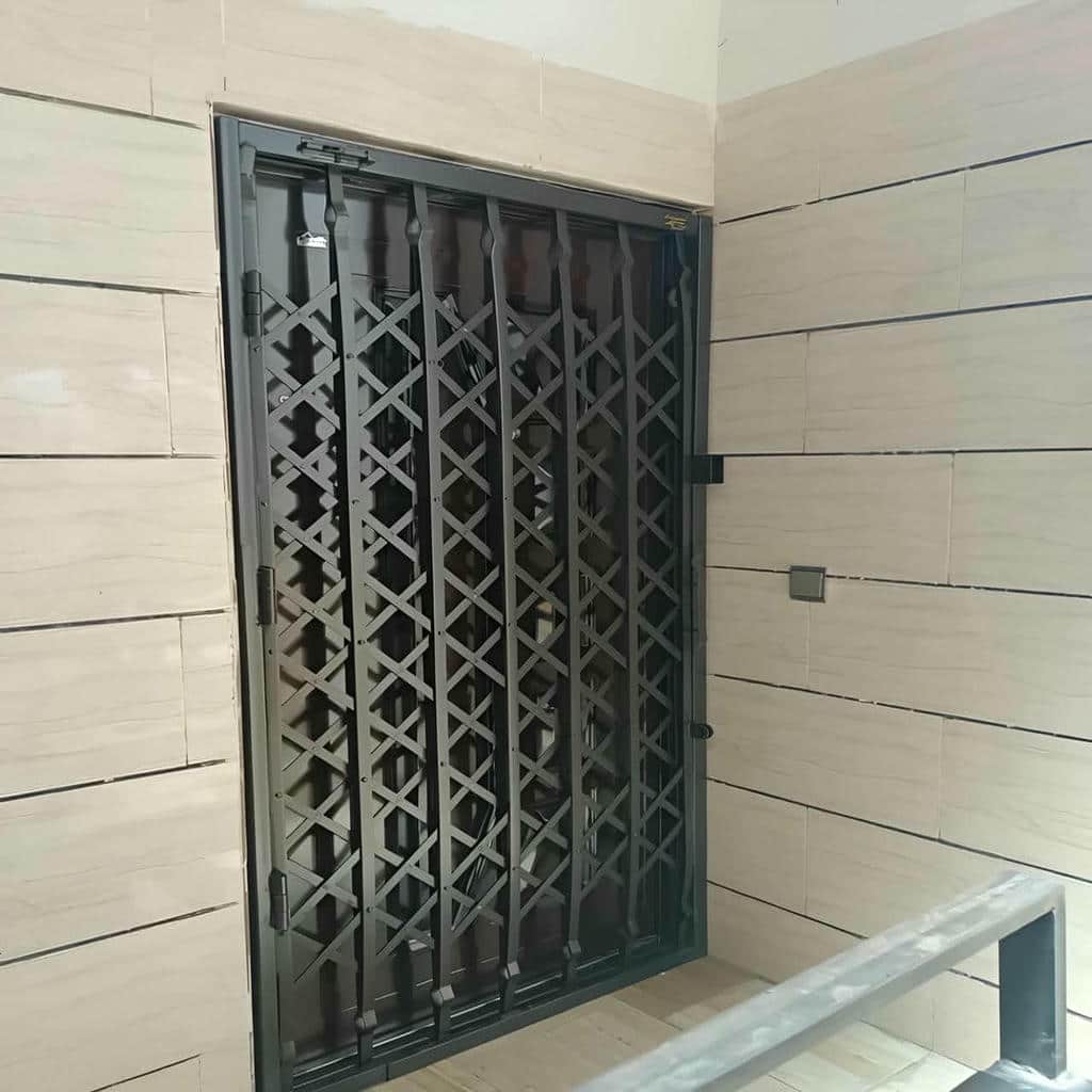 قیمت درب آکاردئونی فلزی ضدسرقت سه گل در استان مازندران