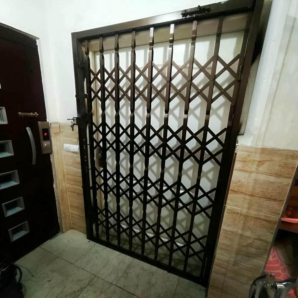 درب آکاردئونی فلزی ضدسرقت در استان گیلان