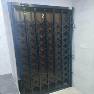 درب آکاردئونی فلزی ضدسرقت در اصفهان
