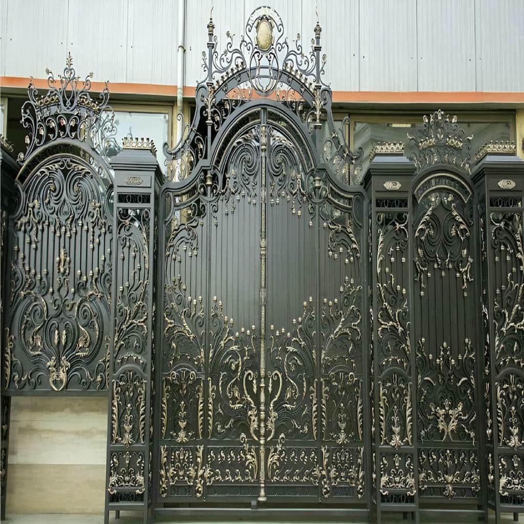 نصب درب حیاط پروفیل سنگین در سبزوار