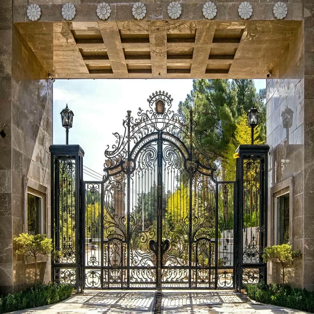خرید درب حیاط فلزی مدرن در اهواز