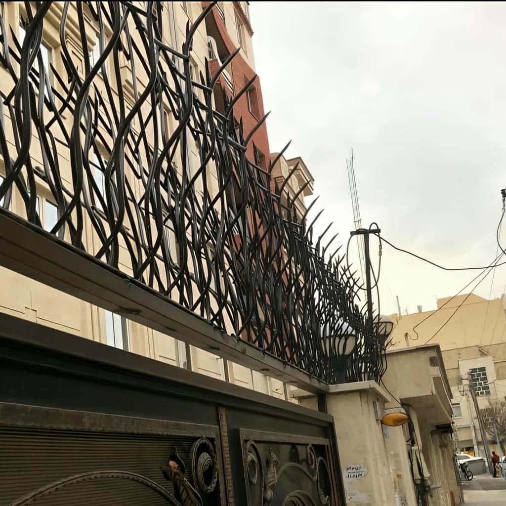 نصب حفاظ شاخ گوزنی اتصال تقویت شده در تهران