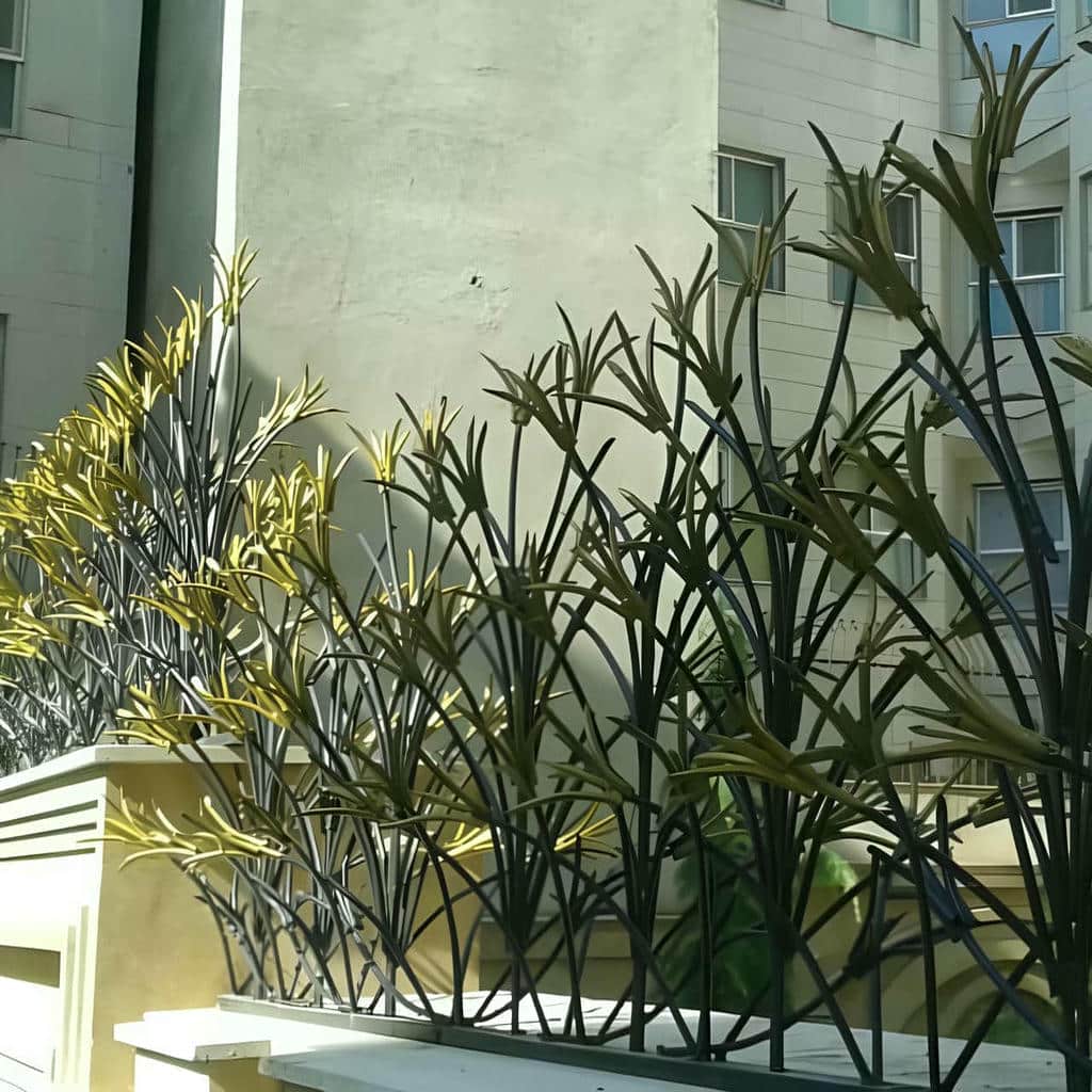 حفاظ شاخ گوزنی در شیراز