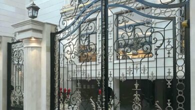 درب حیاط در ساوه