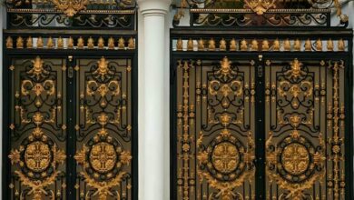درب حیاط در کیش