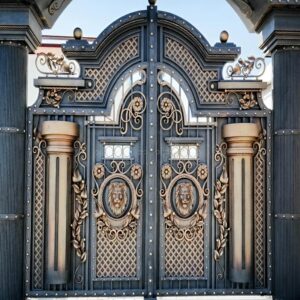 درب حیاط در اصفهان
