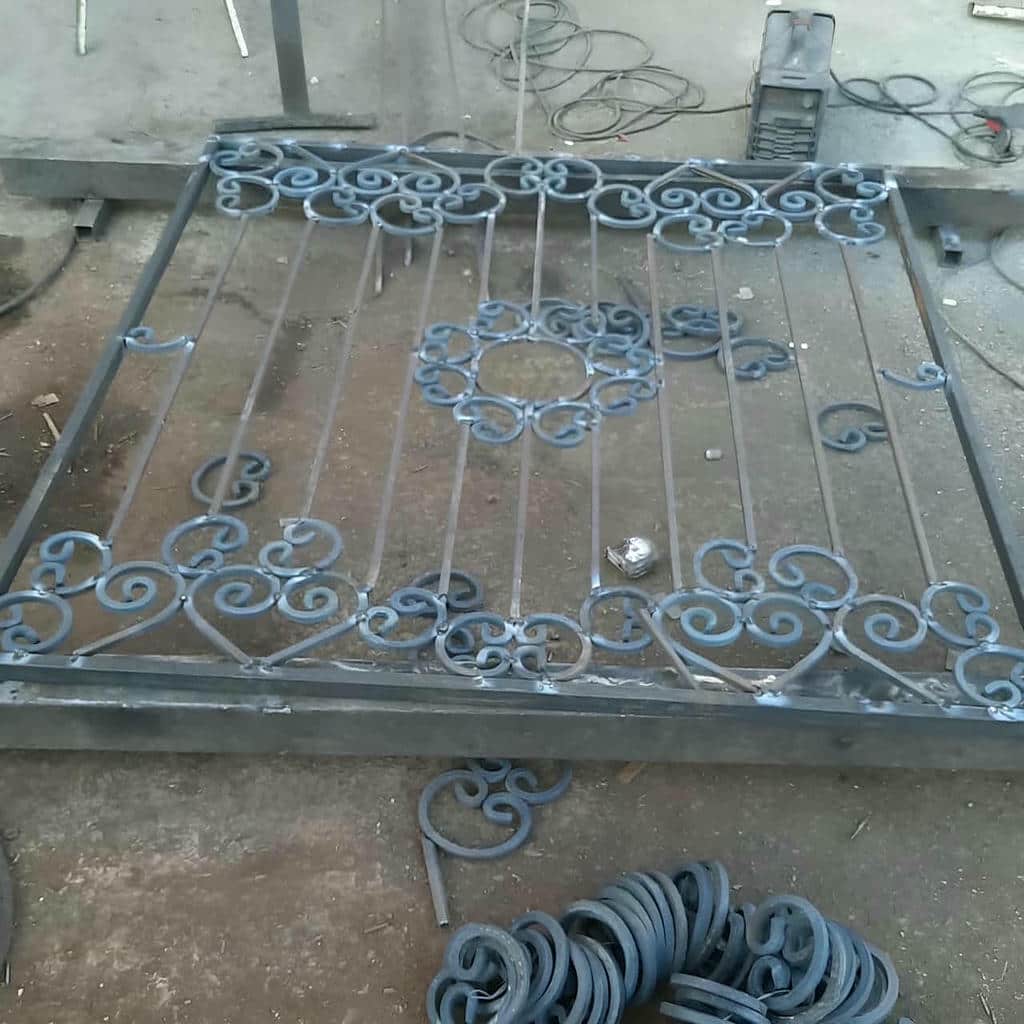نصب حفاظ پنجره ضدزنگ در چابهار