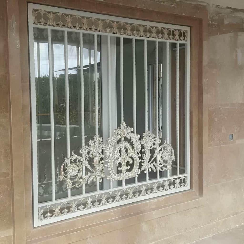قیمت حفاظ پنجره فرفورژه در ایرانشهر