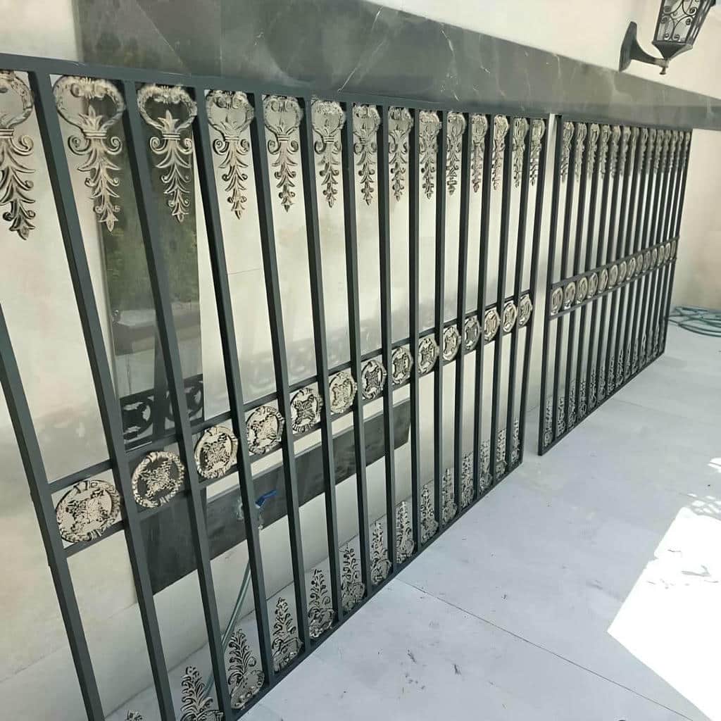 کارخانه حفاظ پنجره مربعی در یزد