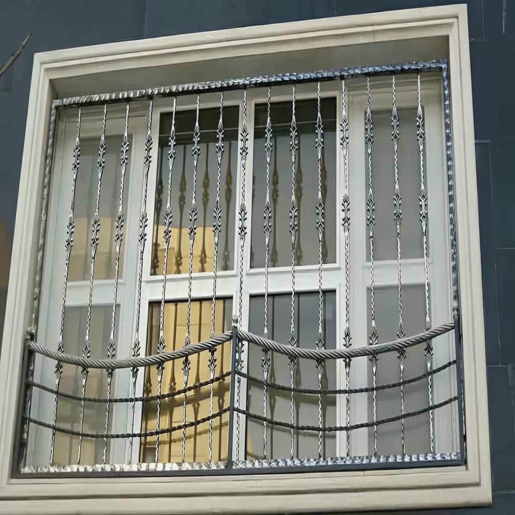 حفاظ پنجره در سبزوار
