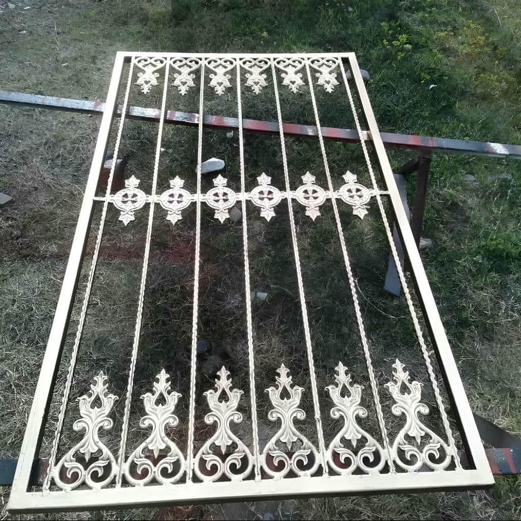 کارخانه حفاظ پنجره مربعی در سنندج