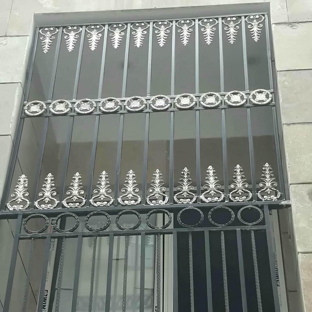 حفاظ پنجره در بندر لنگه