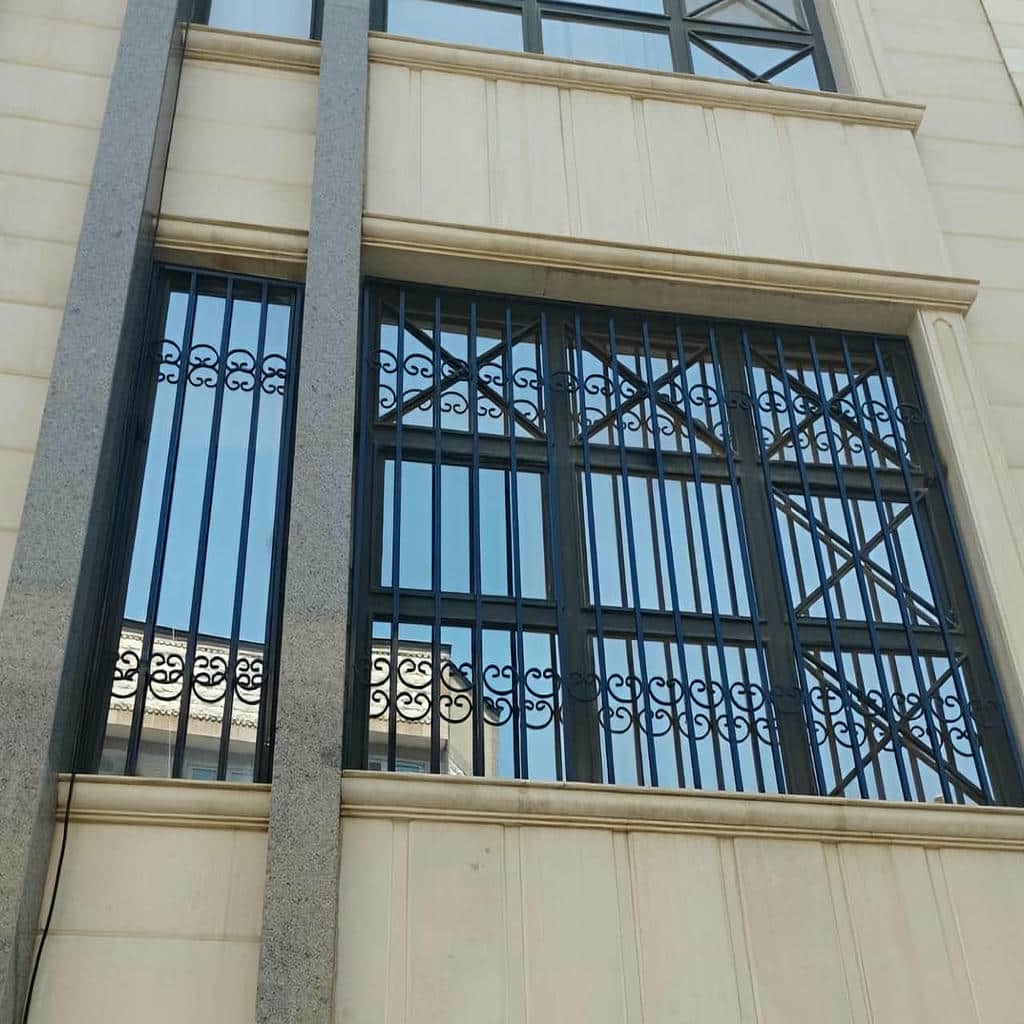 قیمت حفاظ پنجره فرفورژه در چالوس