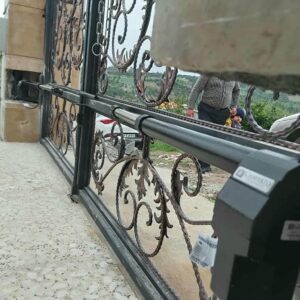 جک درب پارکینگ اتوماتیک در چابهار