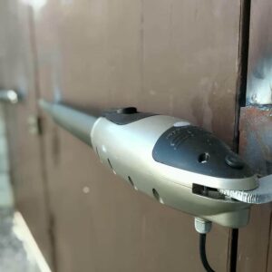 جک درب پارکینگ اتوماتیک در بندرعباس