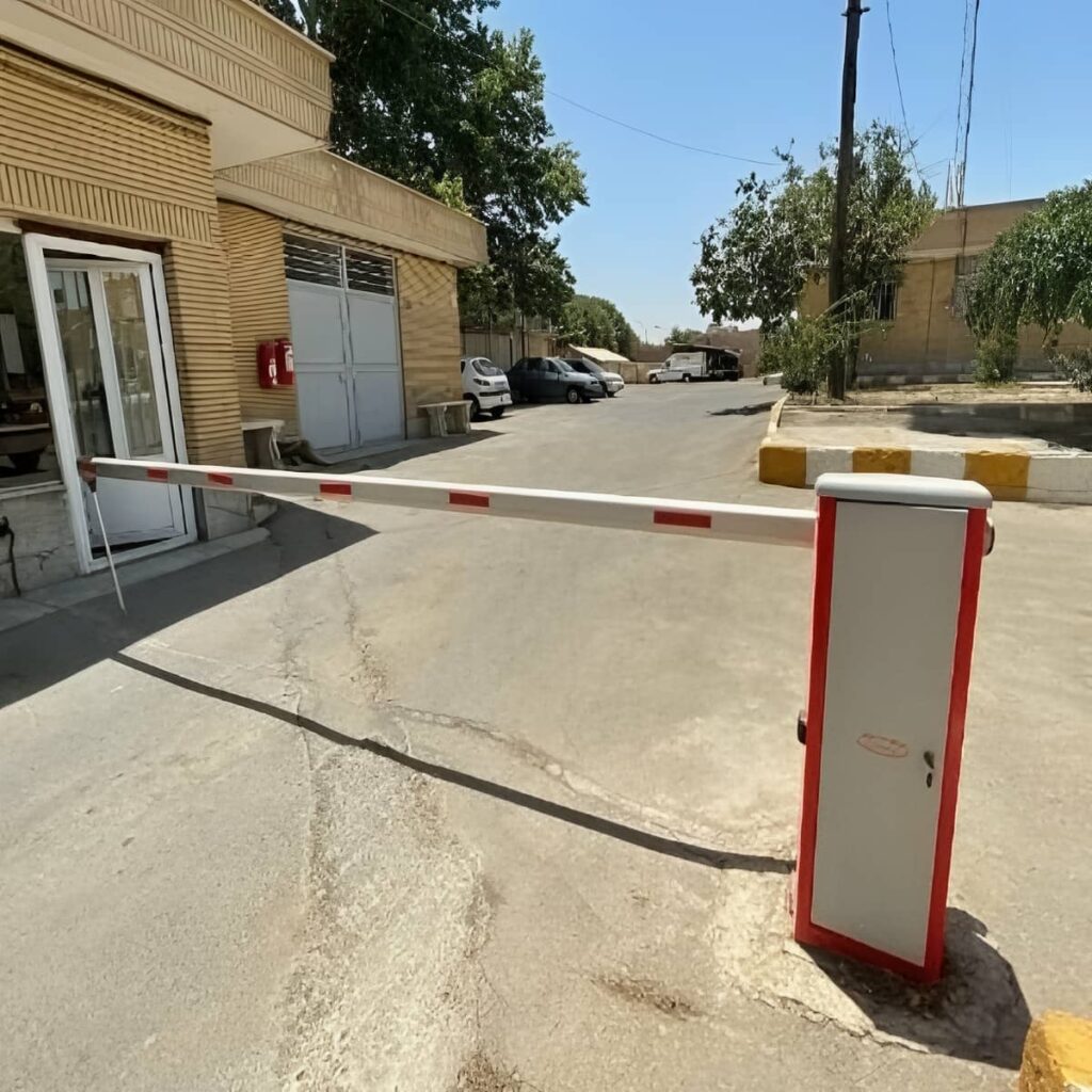 اجرای راهبند پارکینگ با سنسور حلقه مغناطیسی