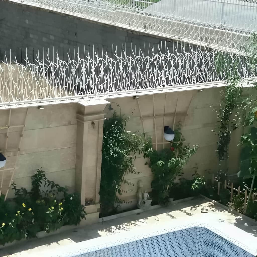 نصب حفاظ میلگرد آجدار روی دیوار