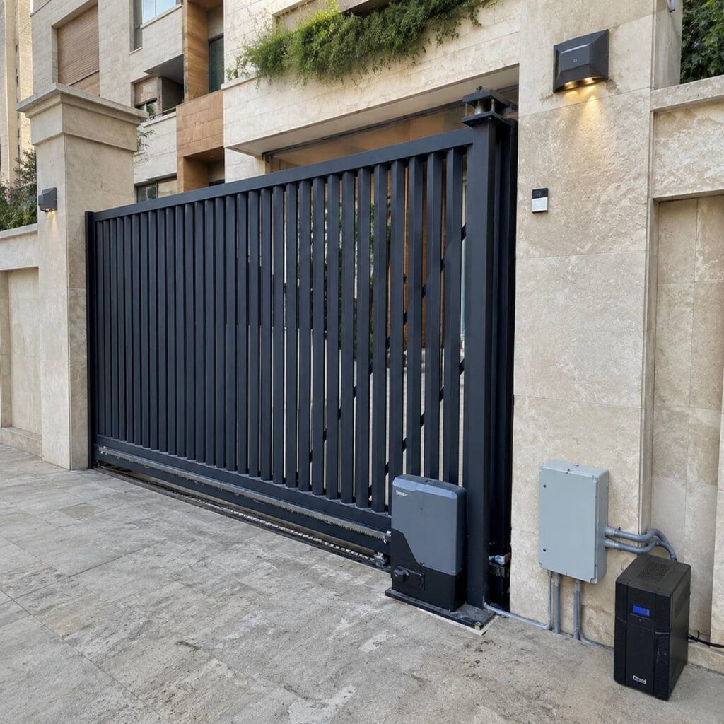 درب برقی پارکینگ اتوماتیک با ریموت و گیرنده فرمان دقیق