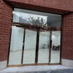 9 نمونه درب شیشه ای لمینت اتوماتیک مخصوص لابی