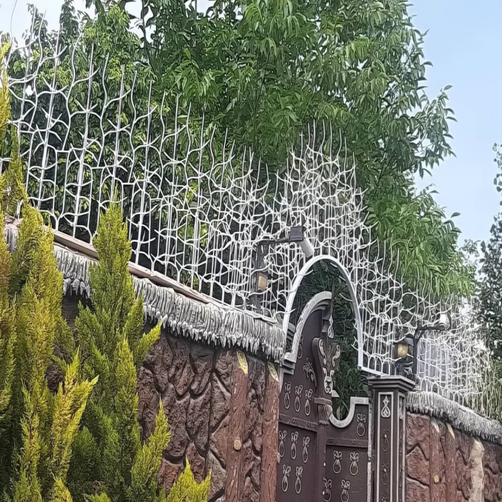 سفارش حفاظ بوته ای پرتراکم برای دیوار